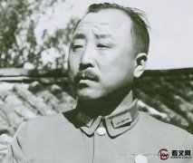 1952年，国民党上将刘峙跑印尼当小学老师，蒋介石回应：别再丢人了